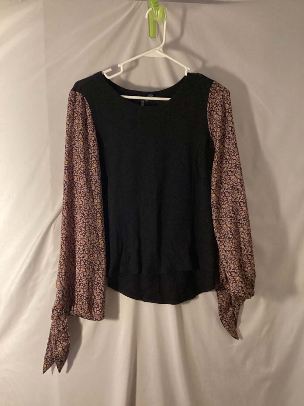 Anthropologie Floral Sleeve Mixed Media Top Size XS